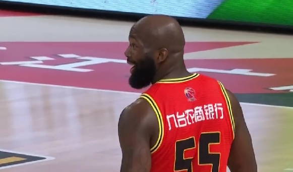  达姆施塔特老帅运筹帷幄,率队走出连败低谷期  